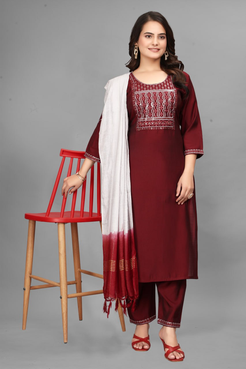 Sundar Saajh – Deep maroon Kurta Set With Elegant Embroidery