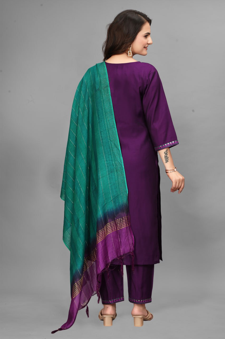 Raat Ki Roshni — Purple Embroidered Kurta Set for the Woman of Grace