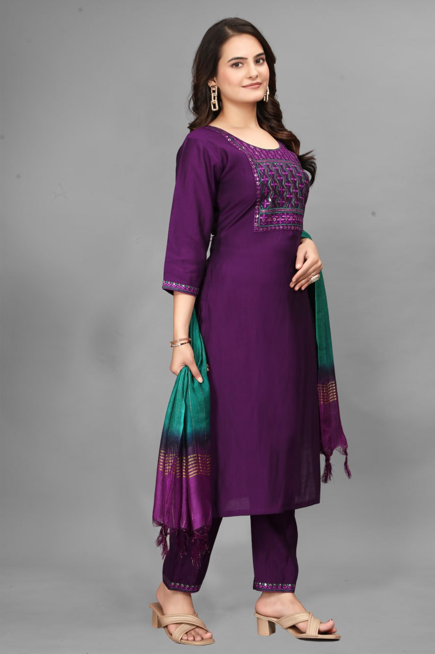 Raat Ki Roshni — Purple Embroidered Kurta Set for the Woman of Grace